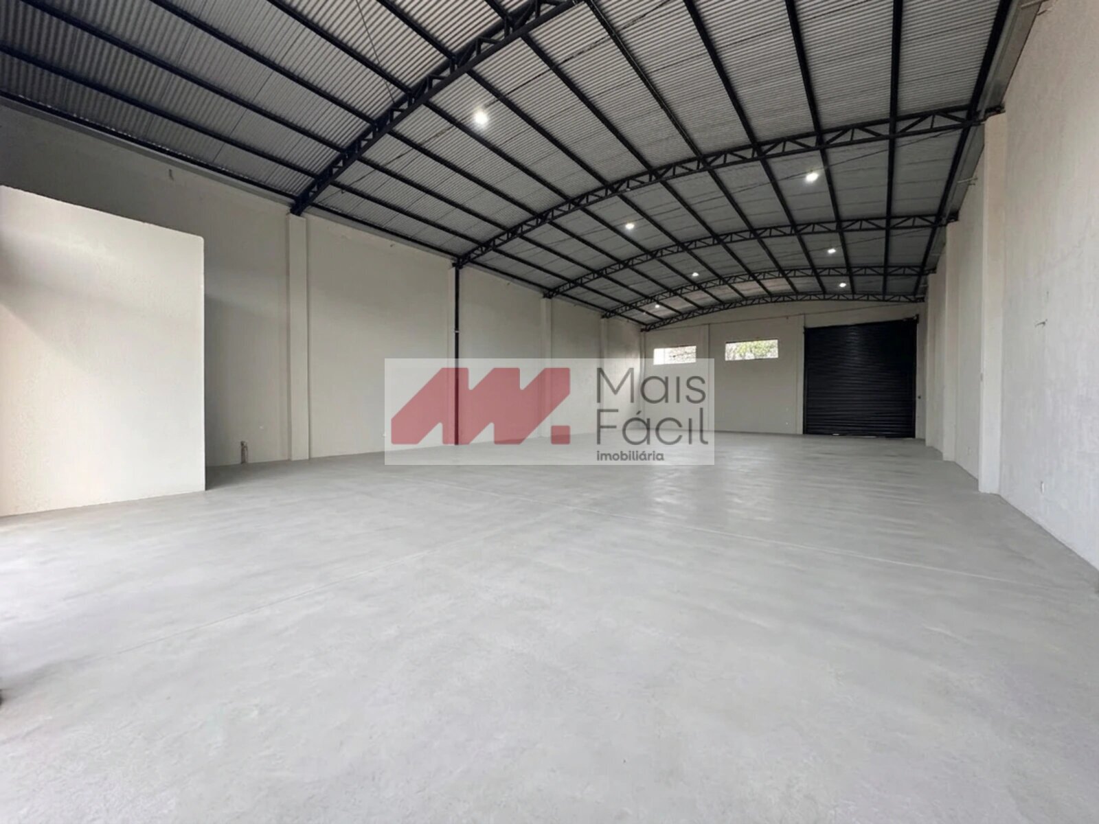 Seu negócio pode operar por duas ruas: salão de 342 m² no Bom Jardim por R$ 7.500/mês